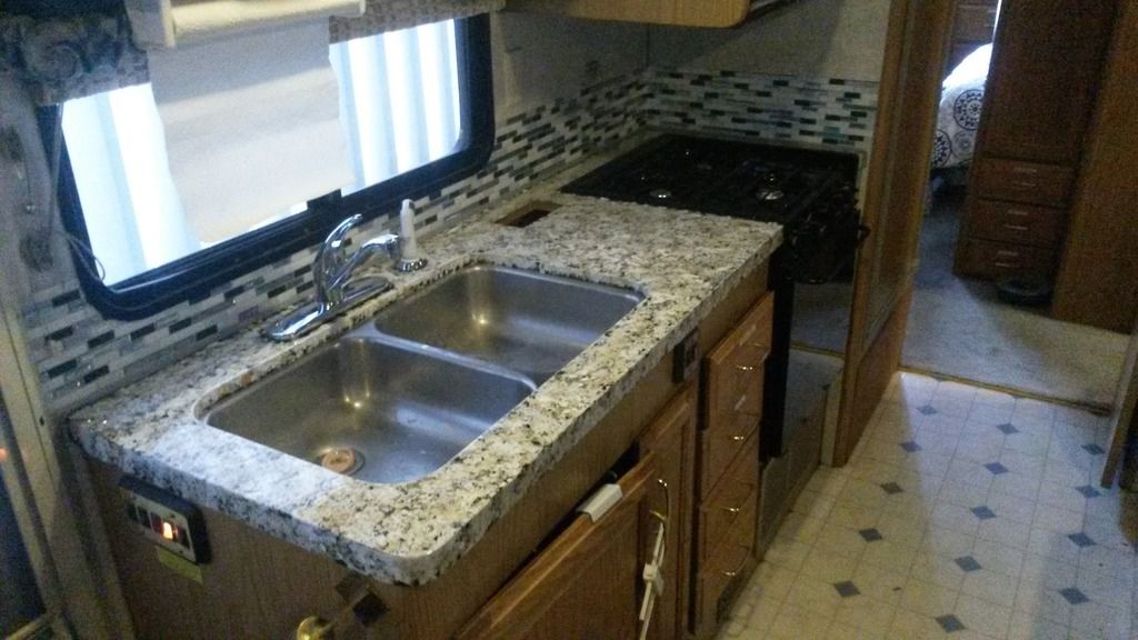 Faux Granite RV Counter Top Renovation ⋆